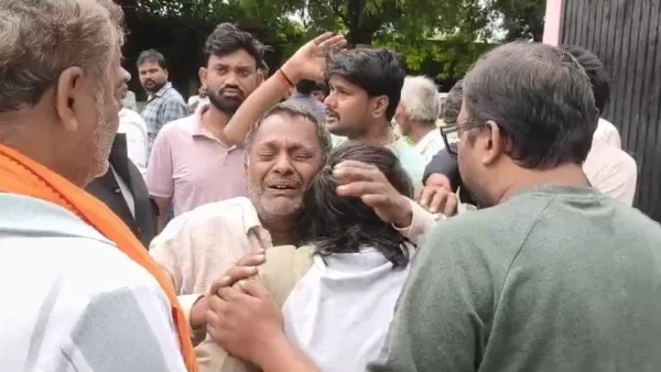 अयोध्या: यश पेपर मिल में केमिकल इंजीनियर आशीष शिवहरे की संदिग्ध मौत