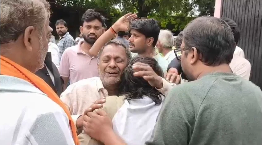 अयोध्या: यश पेपर मिल में केमिकल इंजीनियर आशीष शिवहरे की संदिग्ध मौत