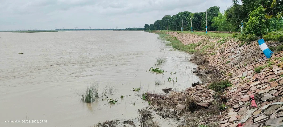 बस्ती: 24 घंटे में सरयू का जलस्तर 17 सेंटीमीटर बढ़ा, तटबंध चौकस