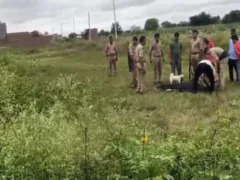 आगरा: खेत के पास मिला 35 वर्षीय प्रदीप का शव, पोस्टमार्टम रिपोर्ट प्रतीक्षित