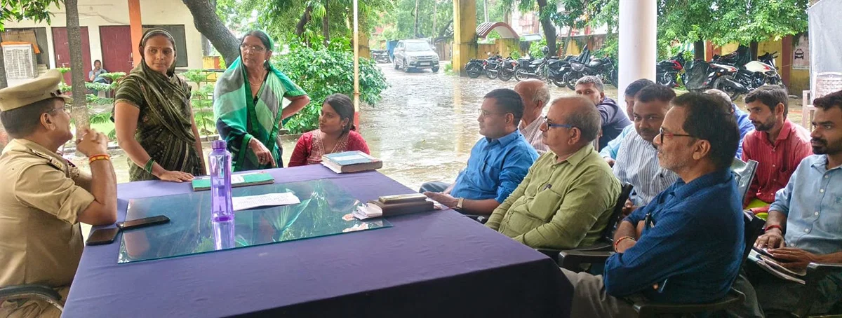 रायबरेली: विवादित जमीन पर बच्चे का शव दफन होने का आरोप, समाधान दिवस में सीमित निस्तारण