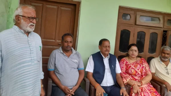 अमेठी: विश्व नदी दिवस पर जलस्रोत बचाने और भूगर्भ जलस्तर बढ़ाने पर संगोष्ठी