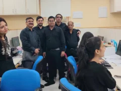 झांसी: रविवार को पहली बार खुलीं कई बैंक शाखाएं, हड़ताल रद्द