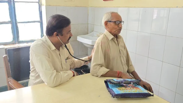 बुलंदशहर: मुख्यमंत्री जन-आरोग्य मेले में 3,000 से अधिक मरीज पहुंचे