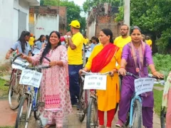 भदोही: स्वास्थ्य जागरूकता के लिए साइकिल यात्रा निकली, विद्यालय तक पहुंची