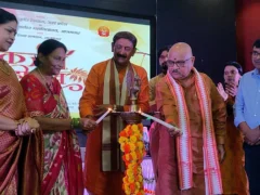 मऊ: दो दिवसीय कजरी महोत्सव समाप्त, लोक कलाकारों ने दर्शकों को भावविभोर किया