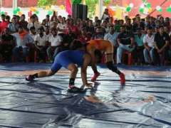 देवरिया: 70वीं प्रादेशिक विद्यालयीय कुश्ती प्रतियोगिता का आगाज, 1,000 से अधिक खिलाड़ी