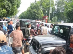 मैनपुरी: ब्राह्मण नेता किशन दुबे गिरफ्तार, समर्थकों का 25 मिनट तक थाना घेराव