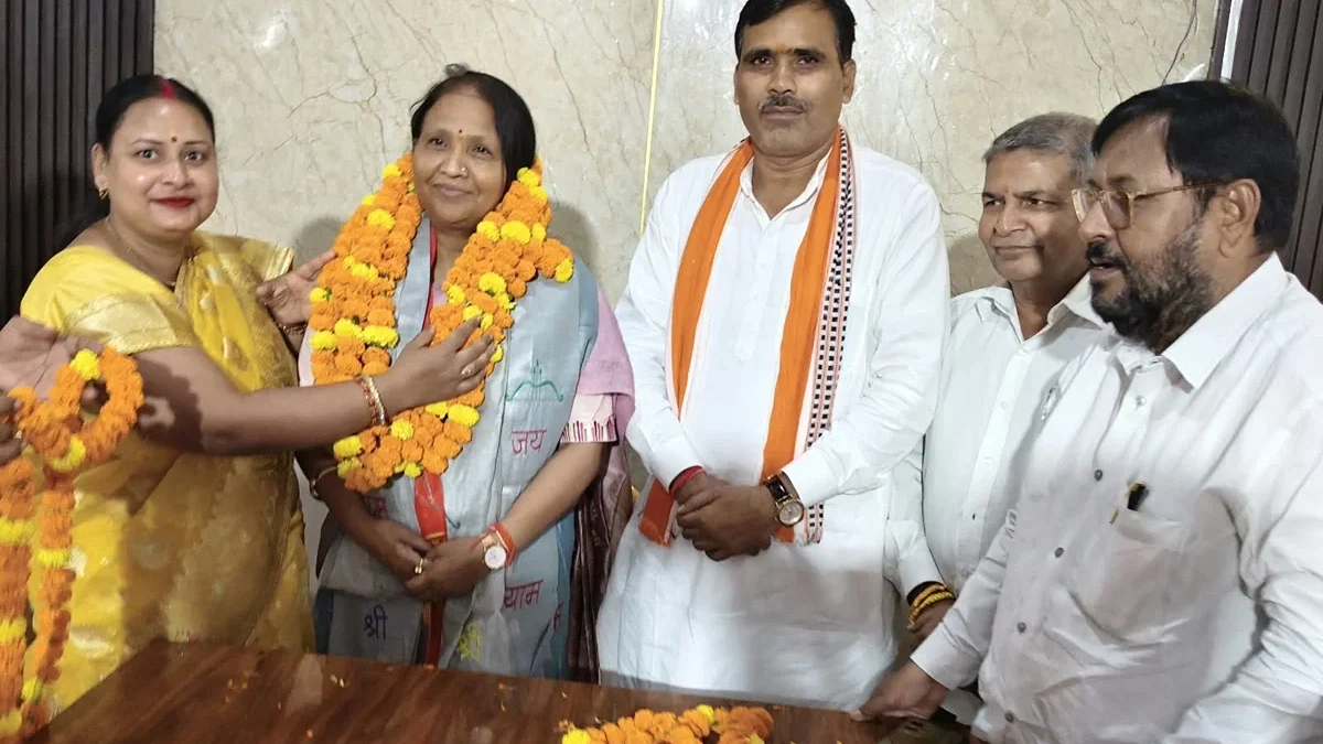 शाहजहांपुर: गीता शाक्य ने कार्यकर्ताओं को कहा, जनसंपर्क बनाए रखें, बूथ मजबूत करें