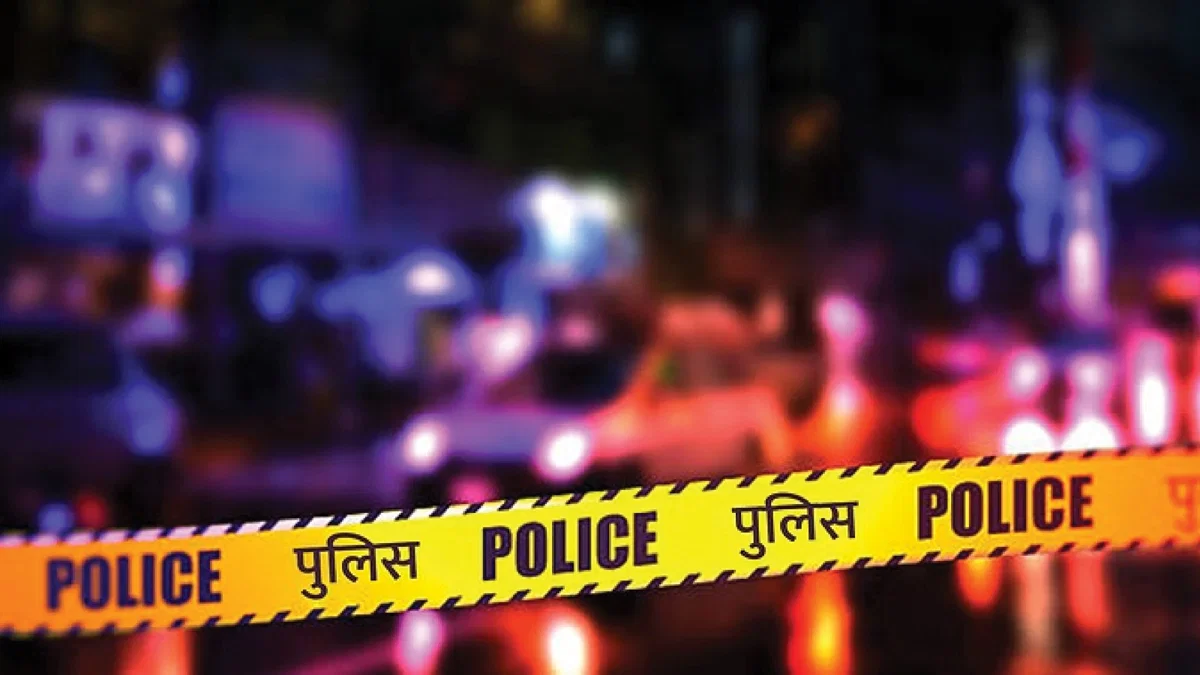कानपुर: परेड चौराहे पर दरोगा की पत्नी से ढाई लाख की चेन छिनाई