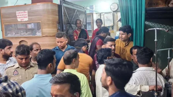 कासगंज: निजी क्लीनिक में चार घंटे देरी, ढाई साल की बच्ची की मौत