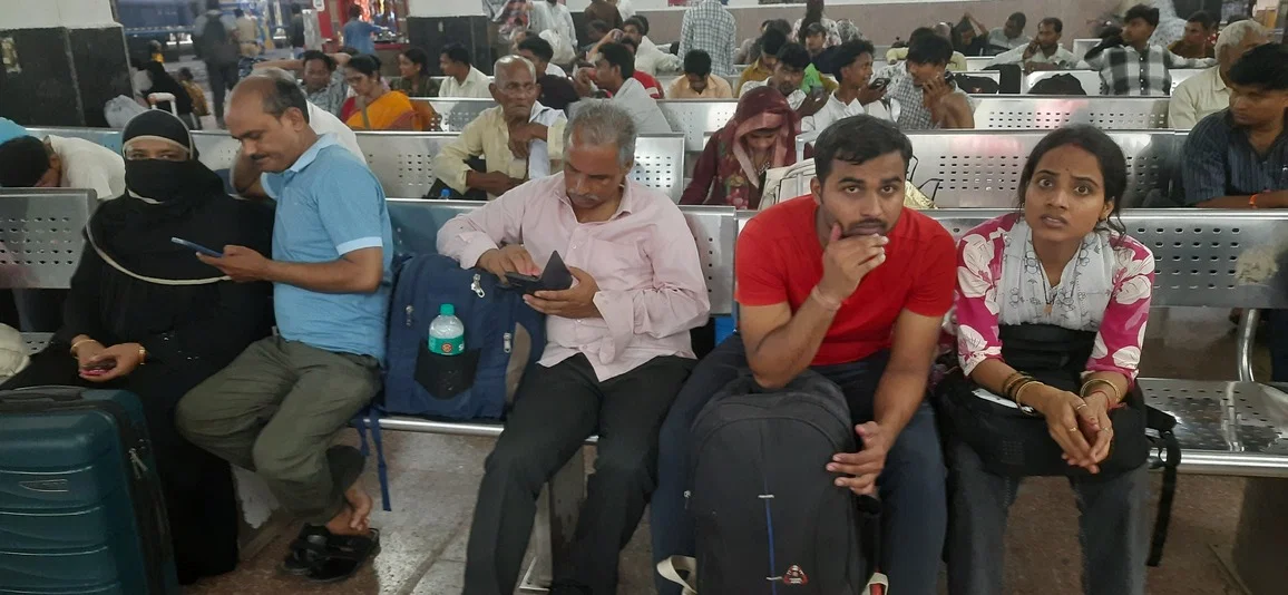 बस्ती: मनवर संगम एक्सप्रेस आज अयोध्या तक ही चलेगी, बस्ती से नहीं रुकेगी