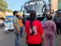 हमीरपुर: एआरटीओ ने तीन स्लीपर डबल डेकर बसें सीज कीं, चालान 40-50 हजार