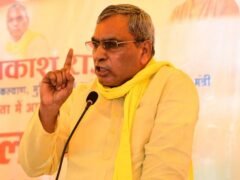 उत्तर प्रदेश: ओमप्रकाश राजभर ने अखिलेश को निशाना बनाया