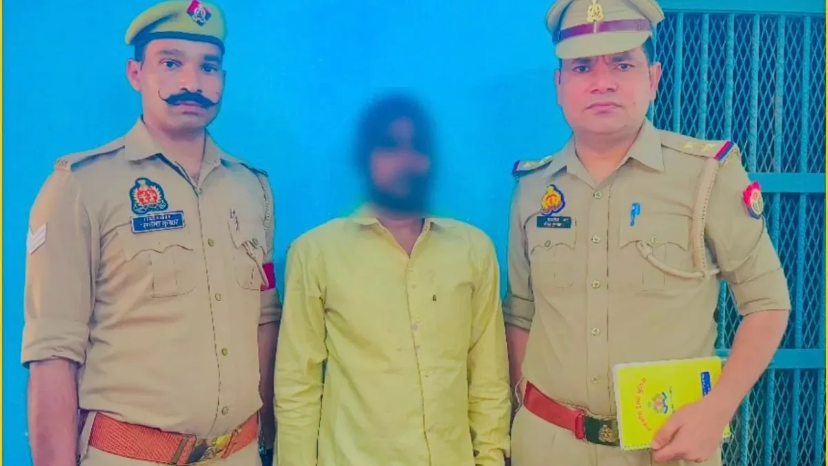 कासगंज: साबरमती एक्सप्रेस में CTTI के अंगूठे पर चबाने का आरोप, आरोपी गिरफ्तार