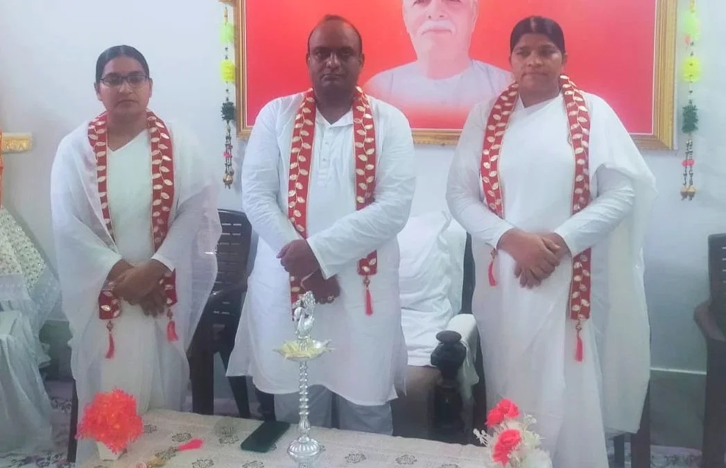 उन्नाव बांगरमऊ: राजयोग गोष्ठी में आत्मा-परमात्मा के ज्ञान पर जोर, बड़ी भीड़