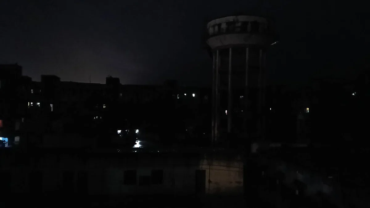 सीतापुर: तेज बारिश व हवा से 2200 से अधिक गांवों में बिजली गुल, प्रभावित इलाके