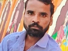सीतापुर: लगातार बारिश से कच्ची दीवार गिरी, 35 वर्षीय युवक की मौत