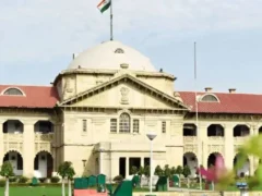 लखनऊ: जून अग्निकांड के बाद यूपी सरकार को मुआवजा नीति बनाने का निर्देश, जयंत के इलाज का भार राज्य उठाएगा