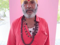 औरैया: कुदरकोट में अलोपा देवी मंदिर को पर्यटन केंद्र बनाने की मांग, 49 लाख का सत्संग भवन