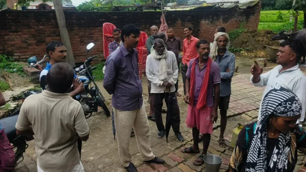 कौशांबी: अजुहा में बिजली तार हटाते समय 45 वर्षीय इंद्राज की मौत