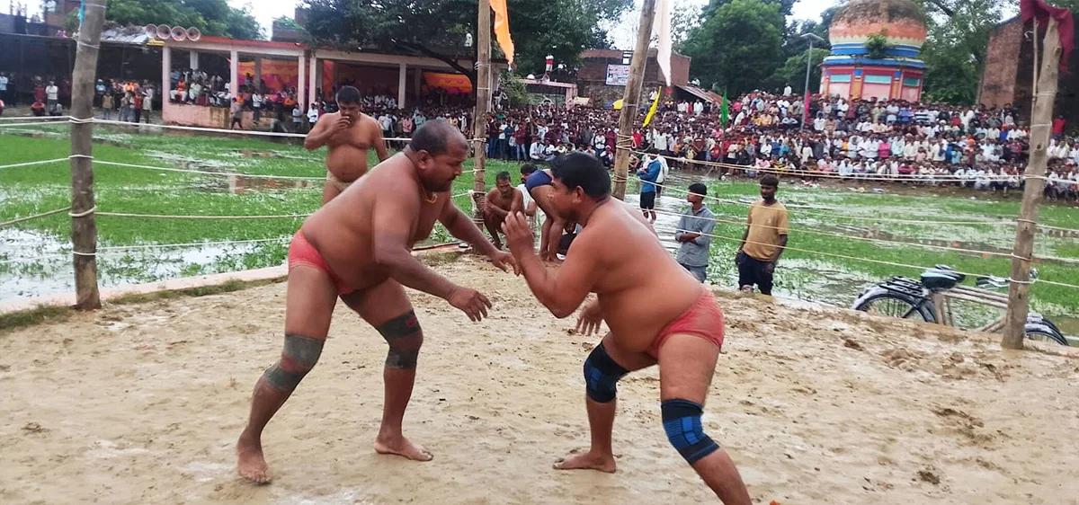 गाजीपुर: दंगल के अंतिम दिन 20 कुश्तियां, ज्यादातर मुकाबले बराबरी पर खत्म