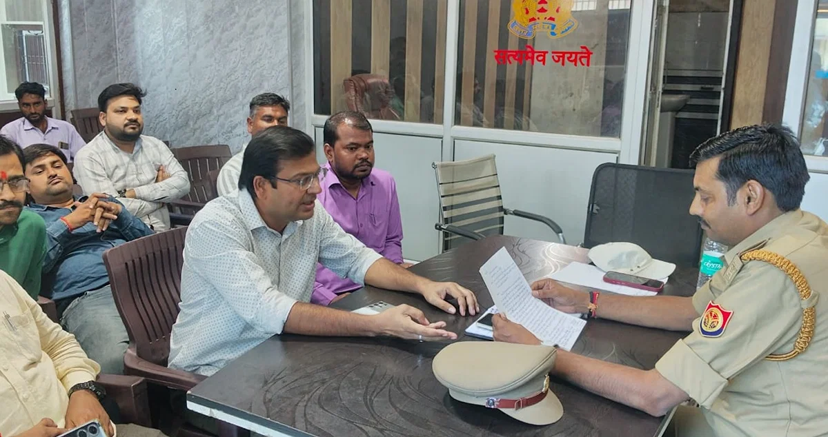 कन्नौज: कमालपुर में ट्रांसफार्मर में तेल डालने गए कर्मचारी से मारपीट, शिकायत
