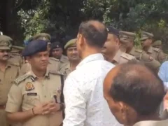 देवरिया: ब्रेकर विवाद में RSS कार्यकर्ता रामेश्वर तिवारी की पीट-पीटकर हत्या, 5 टीमें लगा दीं