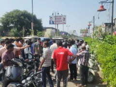 बरेली: बाइक की सीट के नीचे छिपे सांप ने 42 वर्षीय युवक को डसा