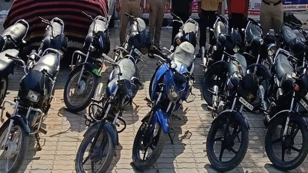 सहारनपुर: इंटरजिल्हा वाहन चोर गिरोह पकड़ा, 3 गिरफ्तार, 20 बाइक बरामद