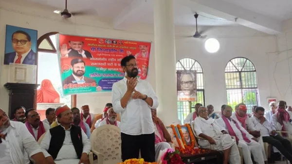गाज़ीपुर: सपा राष्ट्रीय सचिव चिंतामणि ने कहा लोकतंत्र, आरक्षण खतरे में