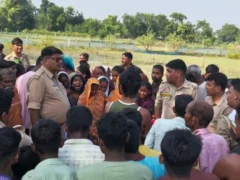 गोंडा: टेढ़ी नदी में बाढ़ के पानी से 40 वर्षीय मजदूर की मौत