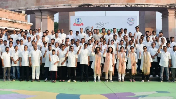 लखनऊ: आयकर विभाग की गांधी जयंती मैराथन में 300 से अधिक प्रतिभागी