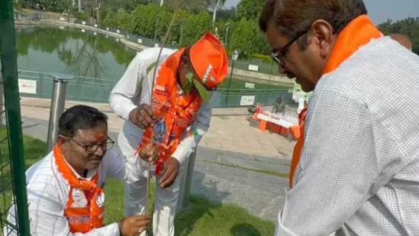 वाराणसी: विधायक का 76 दिन का वार्ड प्रवास, 20 हजार परिवारों से संवाद