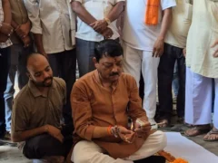भदोही: रामलीला स्थल तक के मार्ग पर चार लाख से इंटरलॉकिंग का शुभारंभ