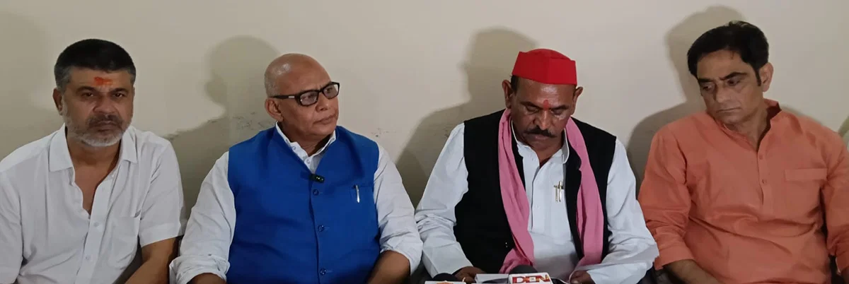 आगरा: सपा ने 8 अक्तूबर तक ‘वोट बचाओ-देश बचाओ’ अभियान, 10,000 की अंतिम रैली