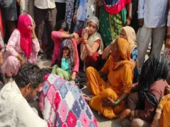 गाज़ियाबाद: लापता 14 वर्षीय बेटी के बाद मां ने जहरीला पदार्थ खाकर आत्महत्या