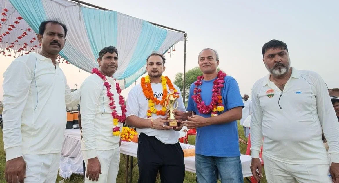 हमीरपुर: निजामी स्पोर्ट्स ने अहद क्रिकेट एकेडमी को 24 रन से हराया