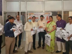 हरदोई: मेडिकल कॉलेज में स्वच्छता अभियान व रक्तदान शिविर, 20 टीबी रोगियों को गोद लिया