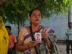 मथुरा: 20 साल के ओम की तलाश में संभाजीनगर से आई मां, प्रेमानंद आश्रम पर हंगामा