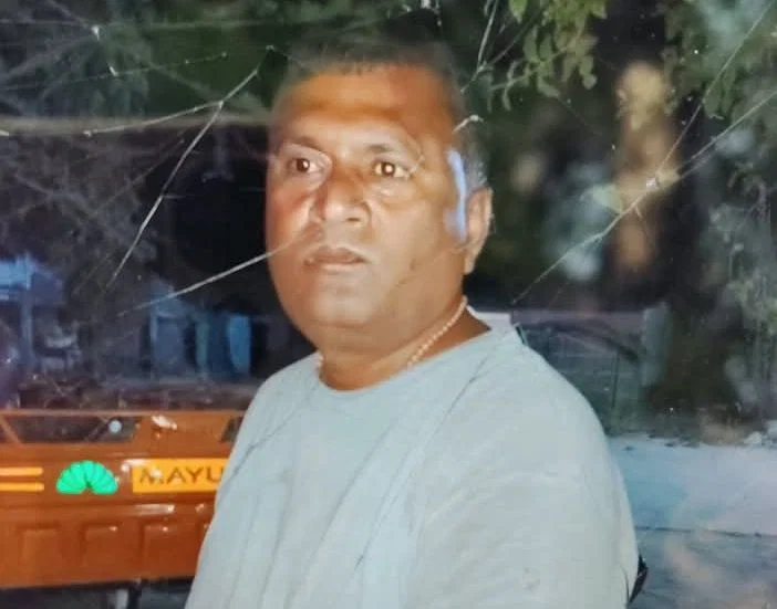 अमेठी: पूर्वांचल एक्सप्रेसवे हादसे में 2 बस चालकों की मौत