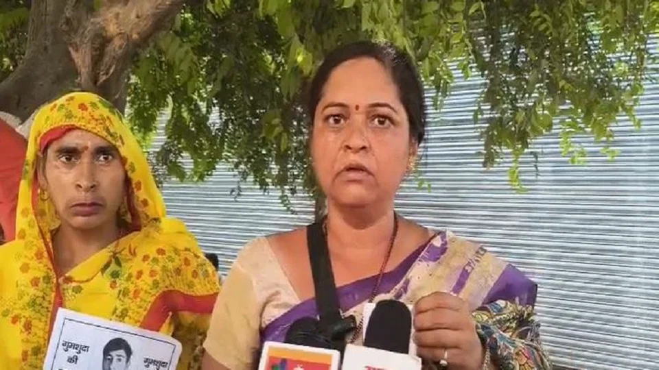 मथुरा: वृंदावन में संत प्रेमानंद के दर्शन के बाद महाराष्ट्र का ओम व कासगंज का मयंक लापता