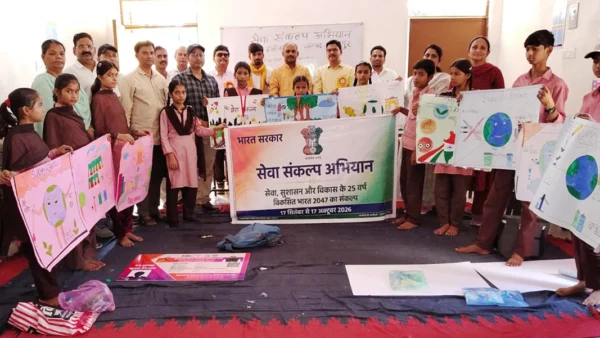 हमीरपुर राठ: विकासखंड चित्रकला प्रतियोगिता में 3 छात्राओं ने पहला, दूसरा और तीसरा स्थान जीता