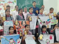 गाज़ीपुर: निबंध में मैथिली, चित्रकला में खुशी व भाषण में आशीष सबसे आगे