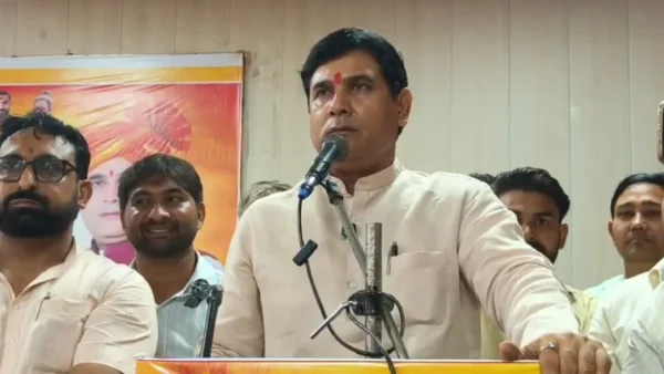 सहारनपुर: विधायक नंद किशोर गुर्जर ने कहा, इकरा हसन हिंदू गुर्जर से शादी करें