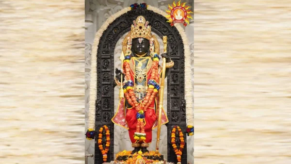 अयोध्या: राम मंदिर में 51 से घटाकर 9 बातियों से अब होती है महाआरती