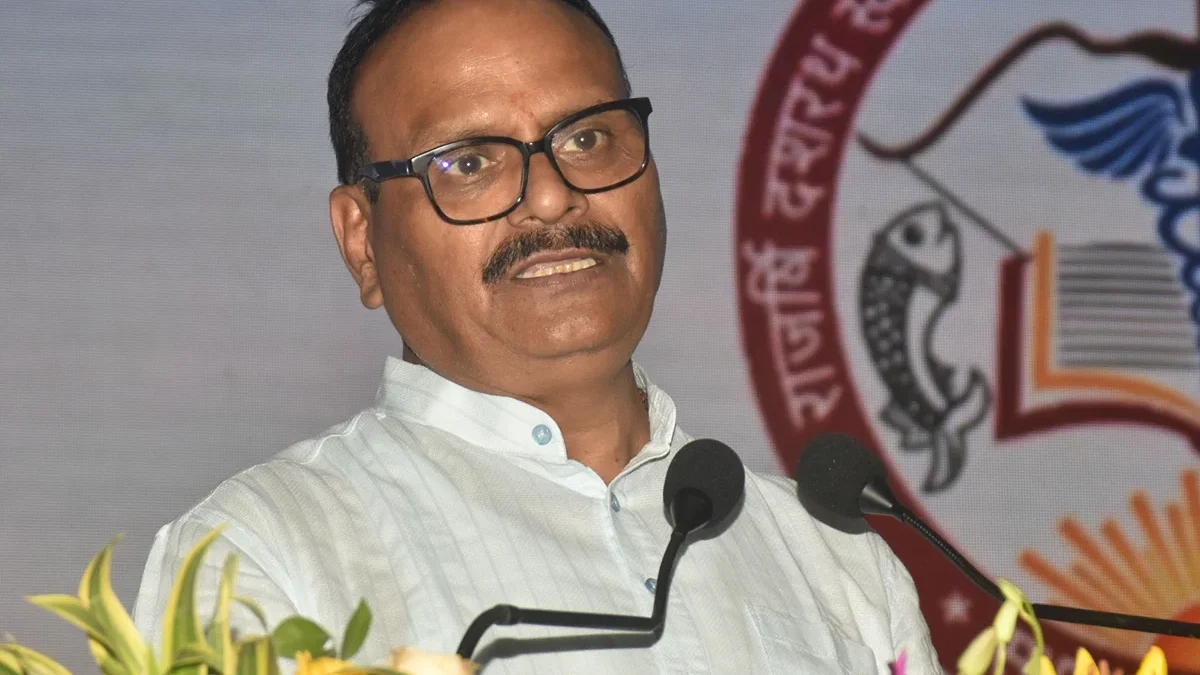 अयोध्या: ब्रजेश पाठक ने अखिलेश पर कसा तगड़ा आरोप, कहा, व्यक्तिगत एजेंडे से आ रहे