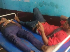 लखीमपुर खीरी: हाईटेंशन लाइन की चपेट में आते ही सात मजदूर झुलसे