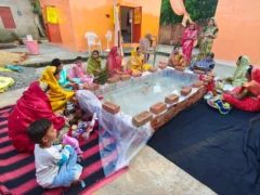 सोनभद्र बीजपुर: 24 घंटे निर्जला व्रत में महिलाओं ने जीमूतवाहन की पूजा