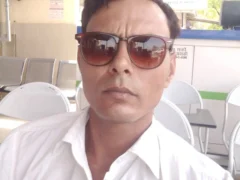 जालौन: खड़े डंपर में पीछे से घुसी बाइक, पेट्रोल पंप संचालक की मौत